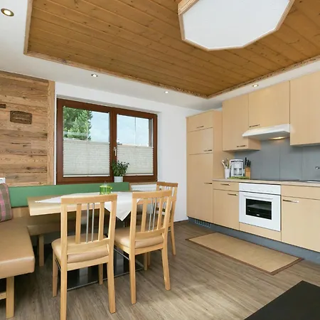 Διαμέρισμα Modern In Near Area Λάνγκενφελντ
