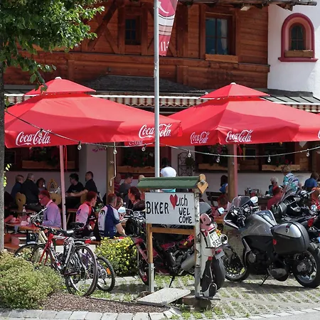 In Paradise Near Trails Längenfeld