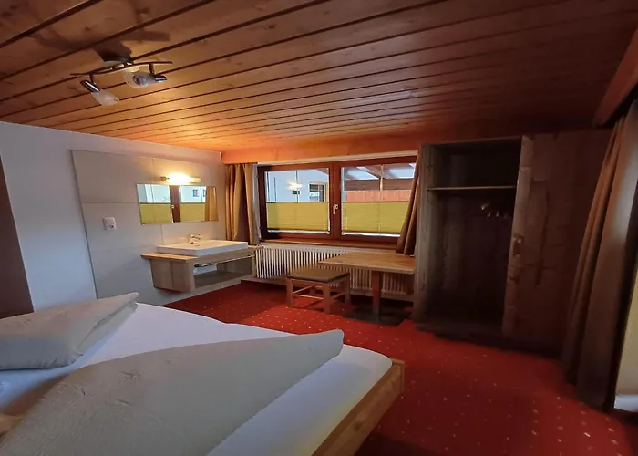 In Paradise Near Trails