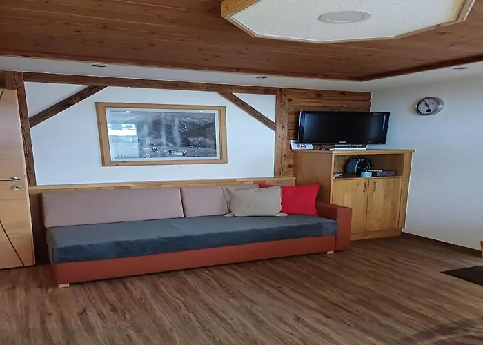 In Paradise Near Trails Längenfeld