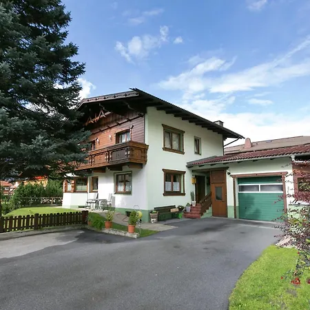 Appartamento Modern In Near Area