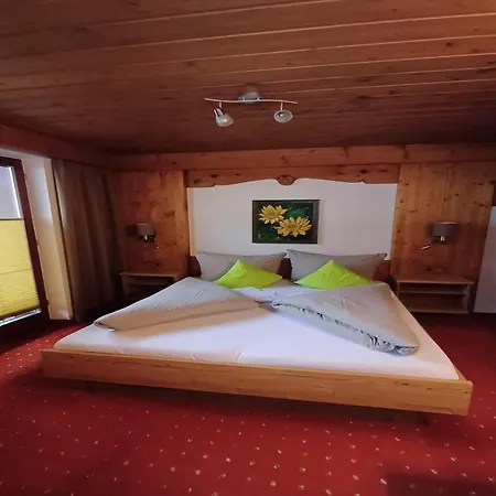 Apartamento In Paradise Near Trails Längenfeld